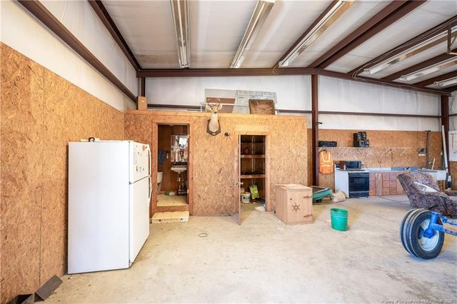 573 Langston Road, Newton Grove, NC 28366