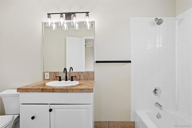 1025 S Cook Street, Denver, CO 80209