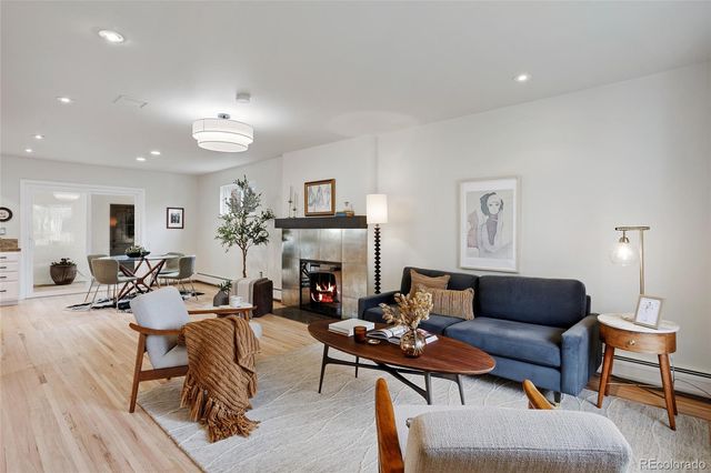 1025 S Cook Street, Denver, CO 80209