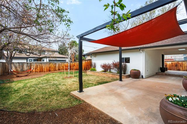 1025 S Cook Street, Denver, CO 80209