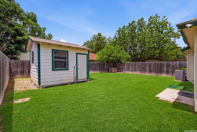 9743 GREEN PLAIN DR, San Antonio, TX 78245