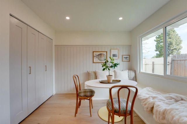 2927 Governor Dr, San Diego, CA 92122