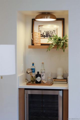 2927 Governor Dr, San Diego, CA 92122