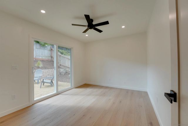 2927 Governor Dr, San Diego, CA 92122