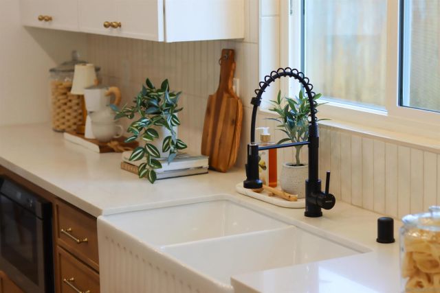 2927 Governor Dr, San Diego, CA 92122