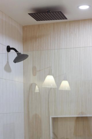 2927 Governor Dr, San Diego, CA 92122