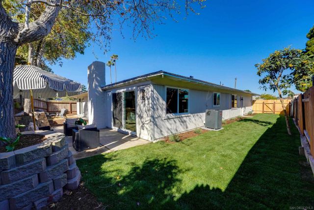 2927 Governor Dr, San Diego, CA 92122