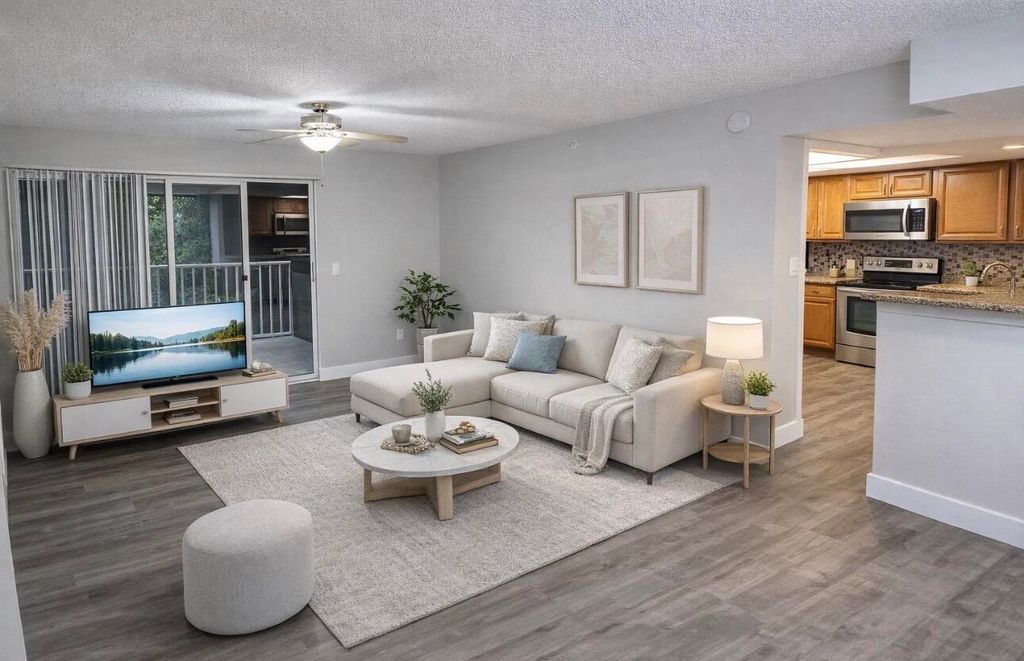 5021 N WILES Road 205, Coconut Creek, FL 33073