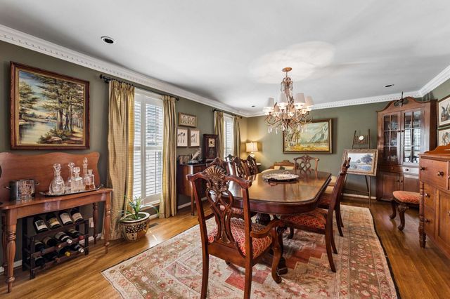 806 Willowdale Ct, Nashville, TN 37220