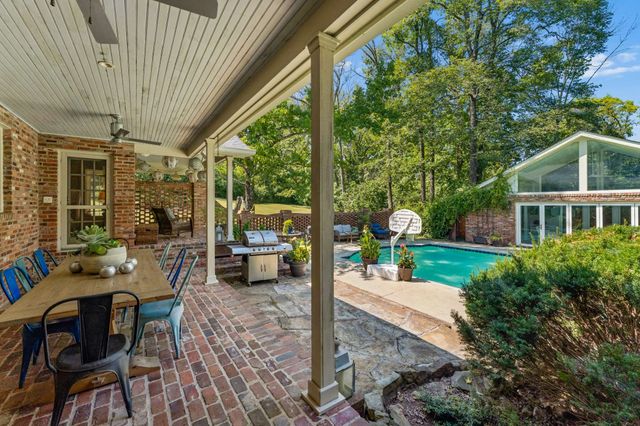 806 Willowdale Ct, Nashville, TN 37220