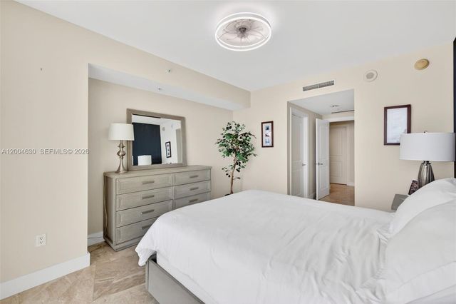 1 N Ocean Blvd 806, Pompano Beach, FL 33062