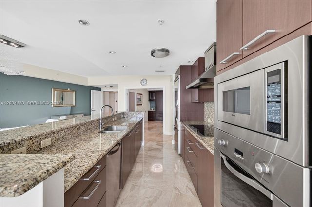 1 N Ocean Blvd 806, Pompano Beach, FL 33062