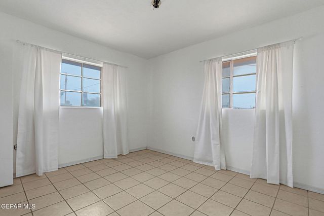 7425 YUMA Drive, El Paso, TX 79915