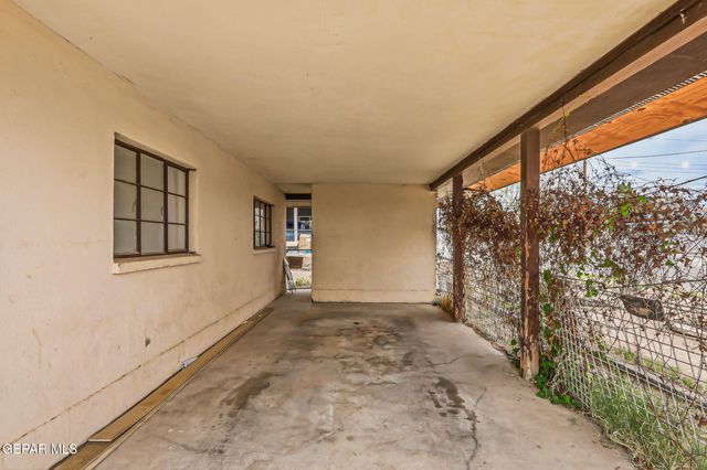 7425 YUMA Drive, El Paso, TX 79915