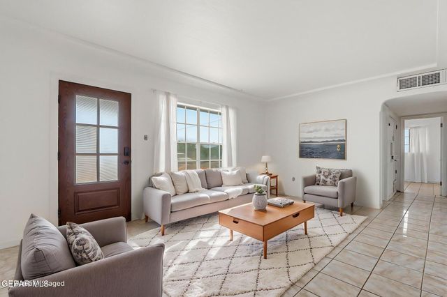 7425 YUMA Drive, El Paso, TX 79915