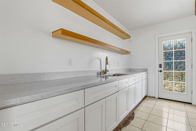 7425 YUMA Drive, El Paso, TX 79915