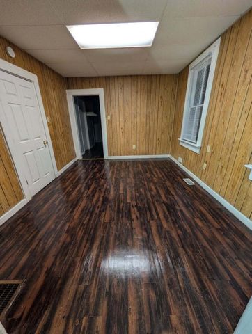 4847 Northcote Avenue, East Chicago, IN 46312