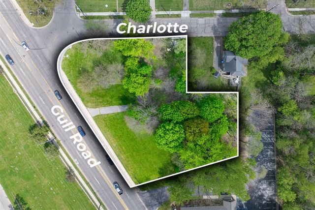 1119 Charlotte Avenue, Kalamazoo, MI 49048