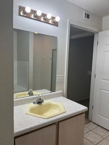 13941 FAIRWAY ISLAND DRIVE 736, Orlando, FL 32837