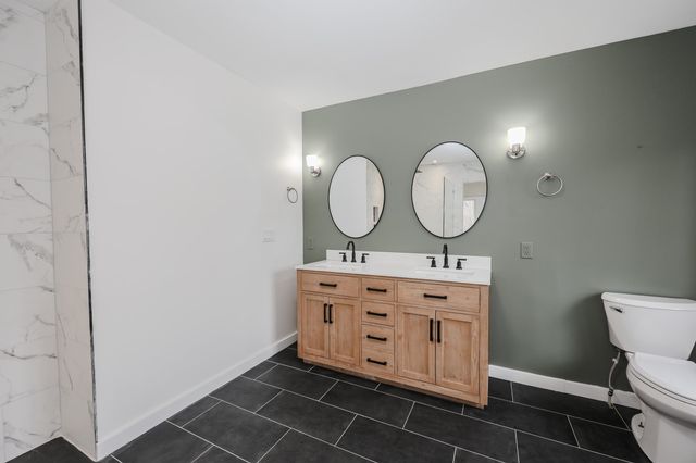 32 Old Bedford Road, Bedford, NH 03110