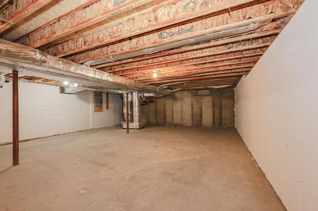 32 Old Bedford Road, Bedford, NH 03110