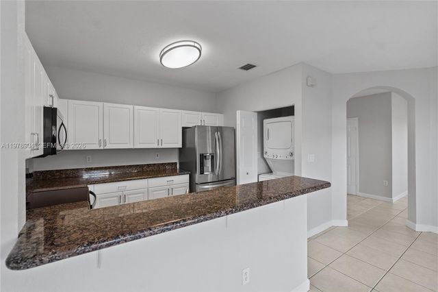 1655 NE 33rd Rd 102-4, Homestead, FL 33033