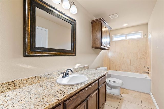 3919 Amadas Dr, Corpus Christi, TX 78414