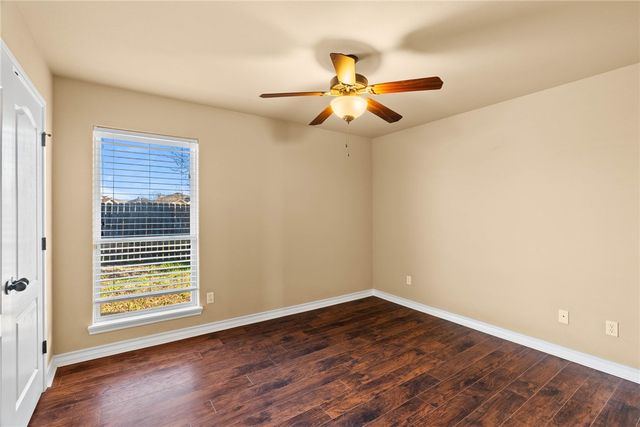 3919 Amadas Dr, Corpus Christi, TX 78414