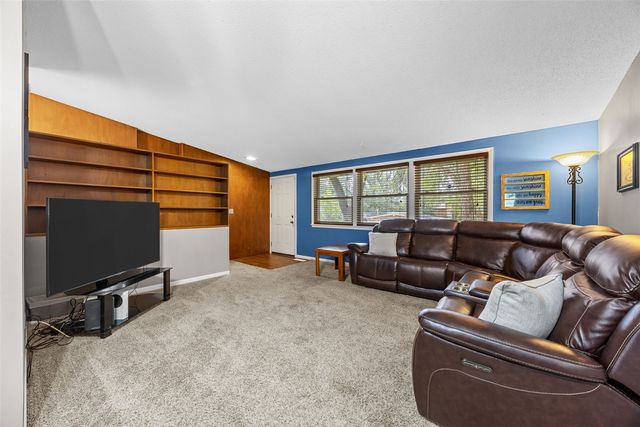 4216 Northwood Drive NE, Cedar Rapids, IA 52402