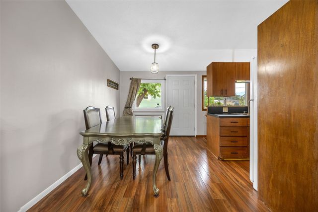 4216 Northwood Drive NE, Cedar Rapids, IA 52402