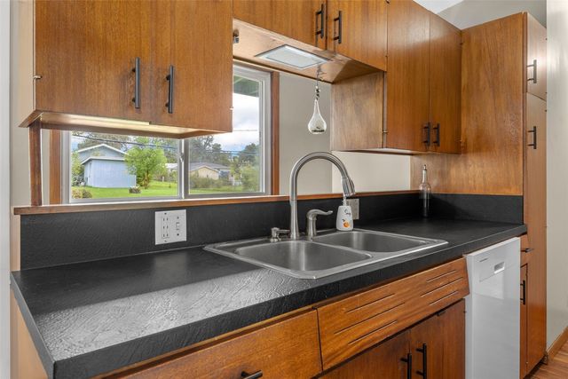 4216 Northwood Drive NE, Cedar Rapids, IA 52402