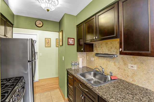 2629 N Hampden Court 502, Chicago, IL 60614