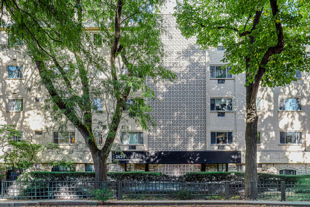 2629 N Hampden Court 502, Chicago, IL 60614