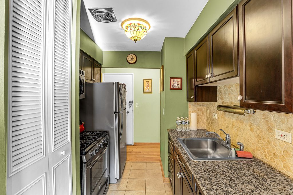 2629 N Hampden Court 502, Chicago, IL 60614 — photo 3