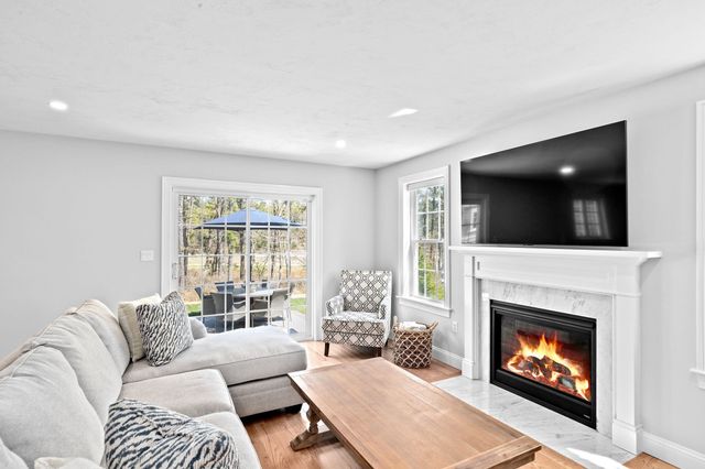 21 Blossom Drive, Plymouth, MA 02360