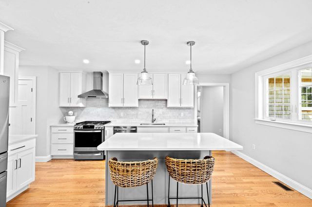 21 Blossom Drive, Plymouth, MA 02360