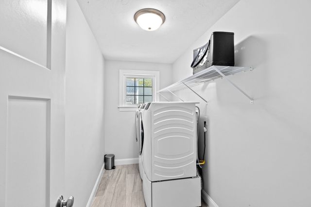 21 Blossom Drive, Plymouth, MA 02360