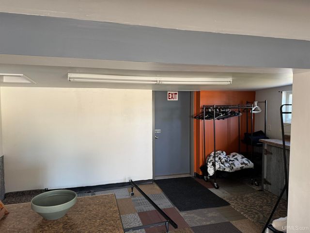 21342 Royce Road, Hancock, MI 49930