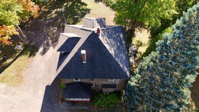 21342 Royce Road, Hancock, MI 49930