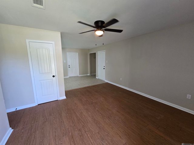 16438 Vermillion Dr, Baton Rouge, LA 70819