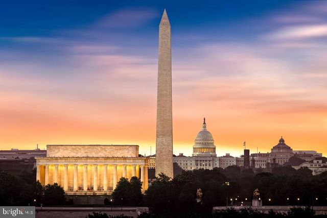 3108 BATTERSEA LN, Alexandria, VA 22309