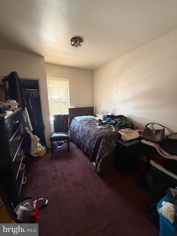 1417 EDGMONT AVE, Chester, PA 19013