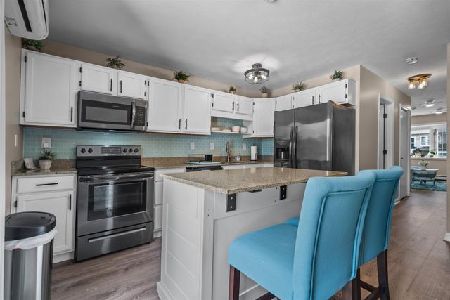 266 Endicott St N Unit 21, Laconia, NH 03246