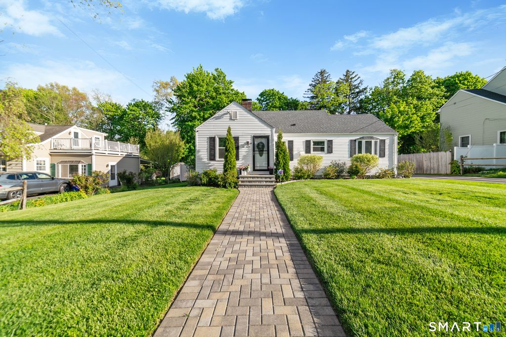 12 Chatfield Drive, Trumbull, CT 06611