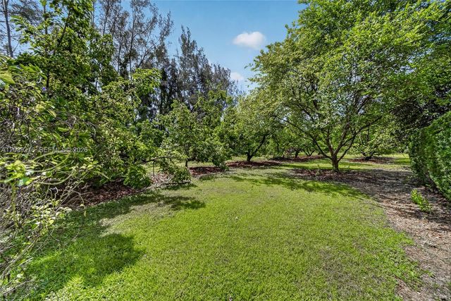26950 SW 157th Avenue, Homestead, FL 33031