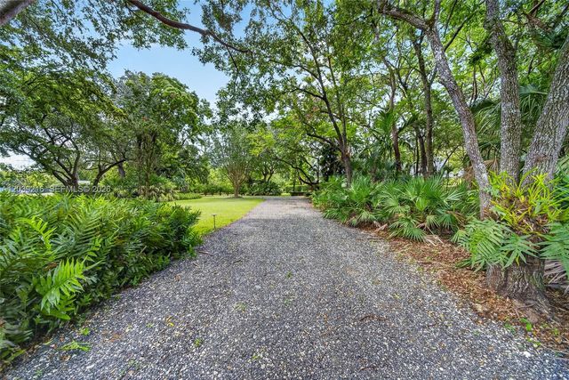 26950 SW 157th Avenue, Homestead, FL 33031