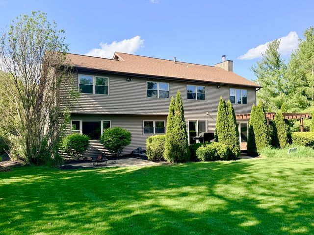 643 Lindgren Lane, Belvidere, IL 61008