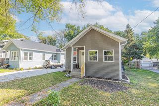 1208 University Drive S, Fargo, ND 58103