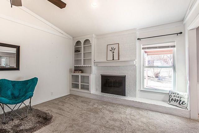 709 N Silver Leaf Drive, Moore, OK 73160