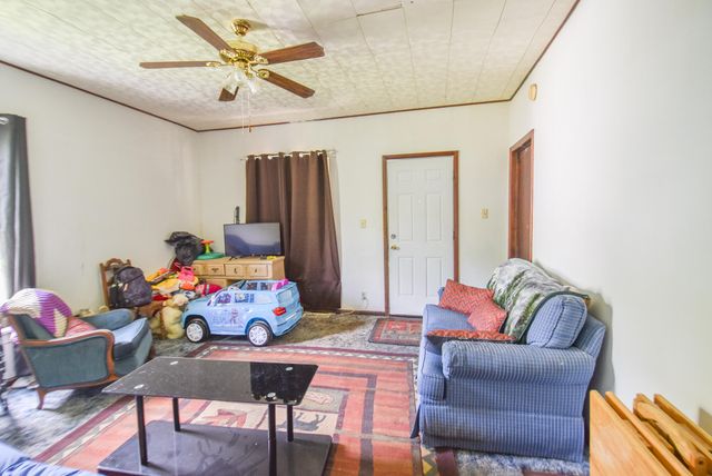 169 E Washington Street, Coldwater, MI 49036